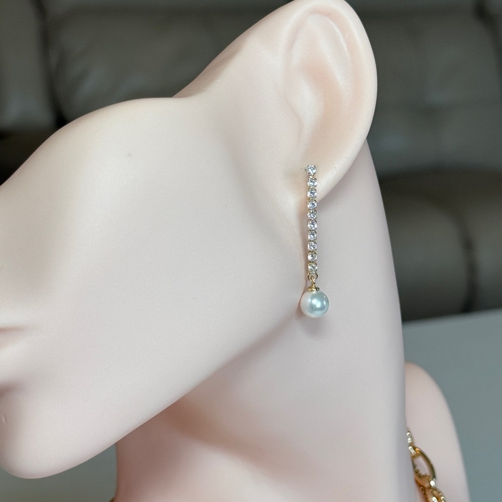 Cocktail Drop Pearl Dangle Earrings With Cubic Zirconia